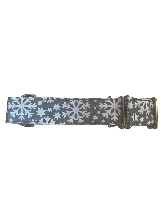 Christmas Snowflake Martingale Collar