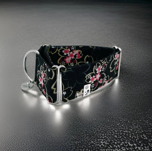 Pop Sakura Black | Martingale Collar