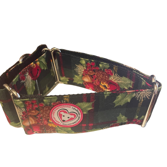 Christmas Wreath Tartan Martingale Collar